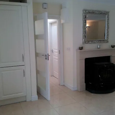 Ashford Apartman Cong